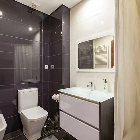 بيت للعطل Private Modern Home, Fully Equipped 7kms To Centre