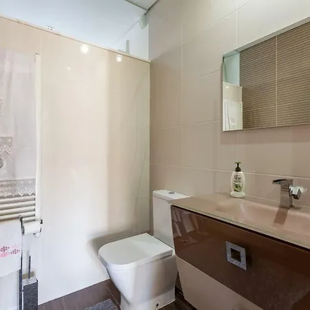 Private Modern Home, Fully Equipped 7kms To Centre براغا